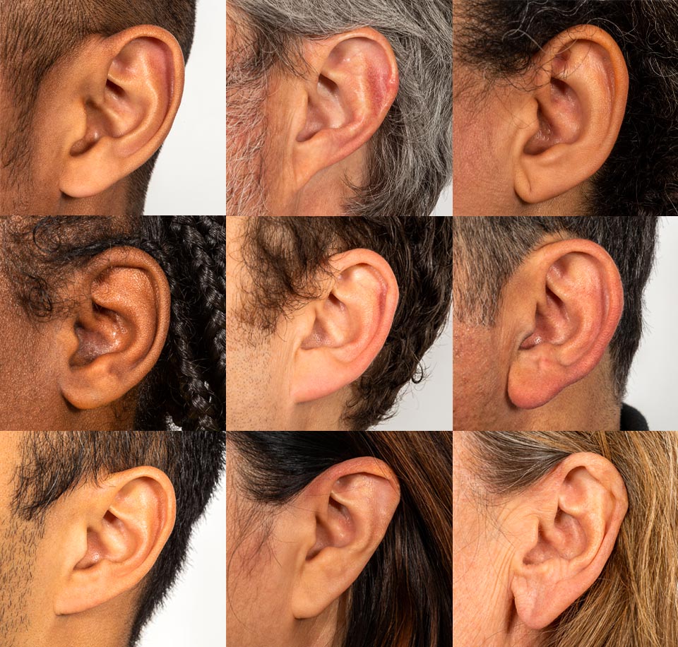Mosaïque d'images montrant les formes d'oreilles de neuf personnes.